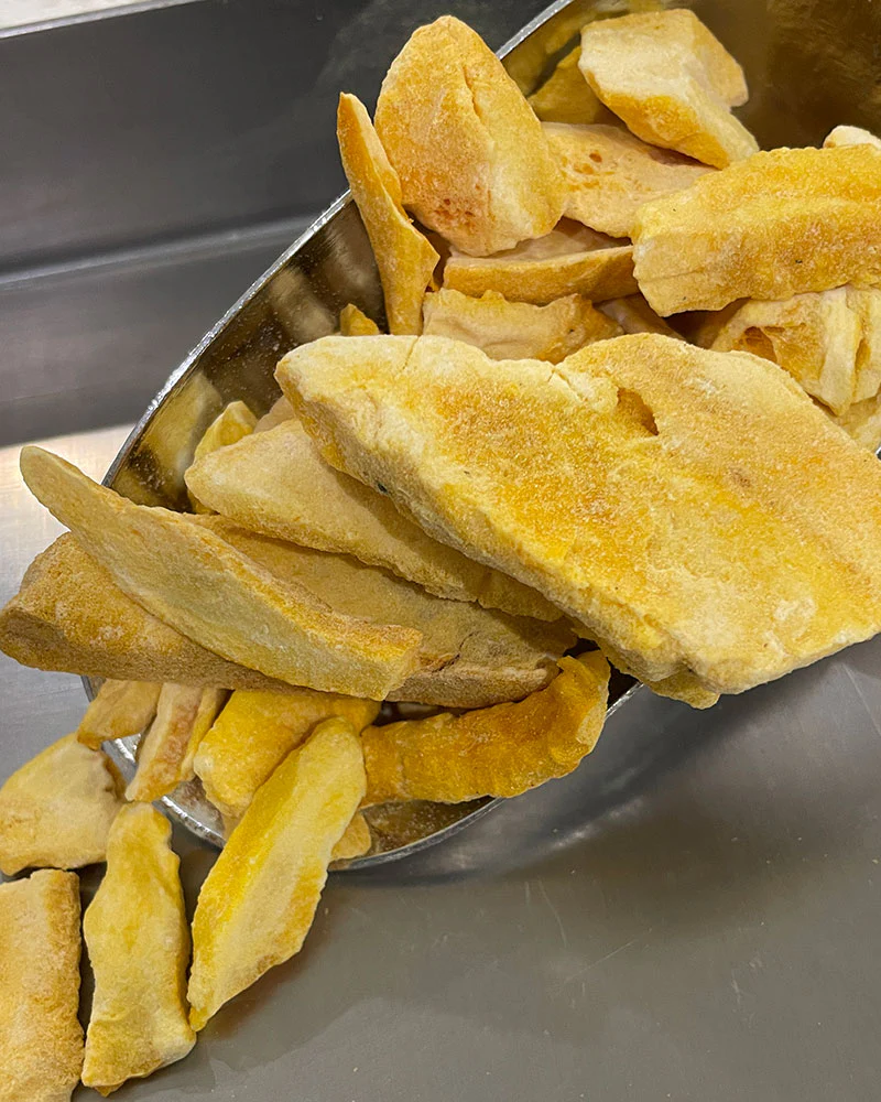 PREMIUM VIETNAM FREEZE-DRIED MANGO SLICES